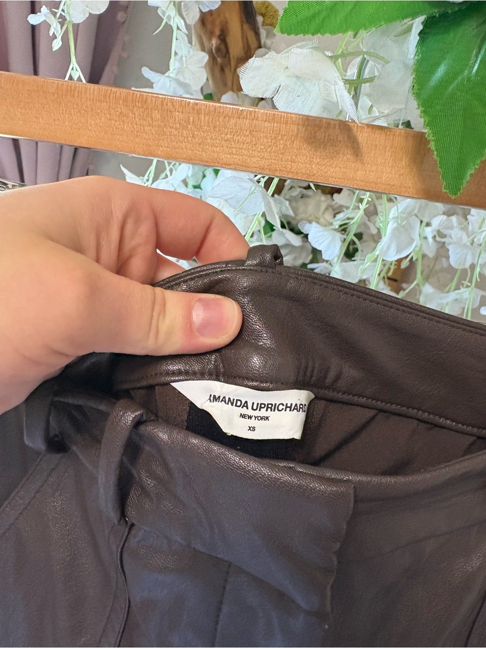 Amanda Uprichard Cocoa Faux Leather Wide-Leg Cargo Pants - Picture 8 of 10